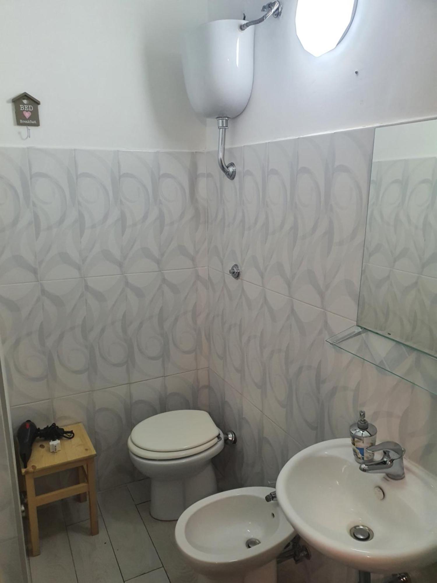 לינה וארוחת בוקר סלרנו Le Tre Orchidee חדר תמונה
